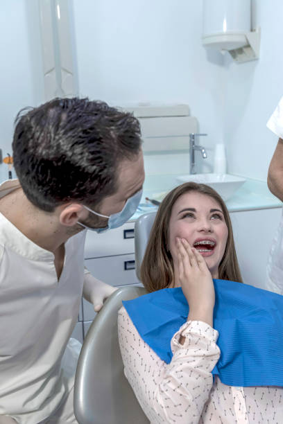Best Emergency Gum Treatment in Centrevle, IL